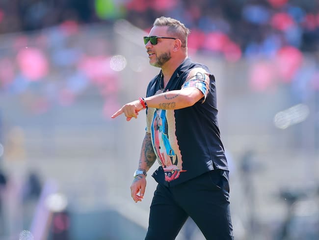 ¿Qué sanción recibiría el Turco Mohamed por usar camisa con imagen religiosa?