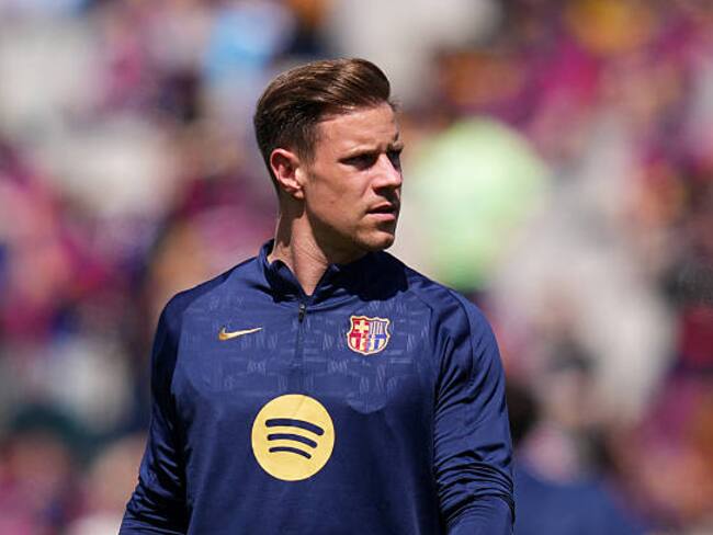 Ter Stegen será baja en el Barcelona por tres meses por operación