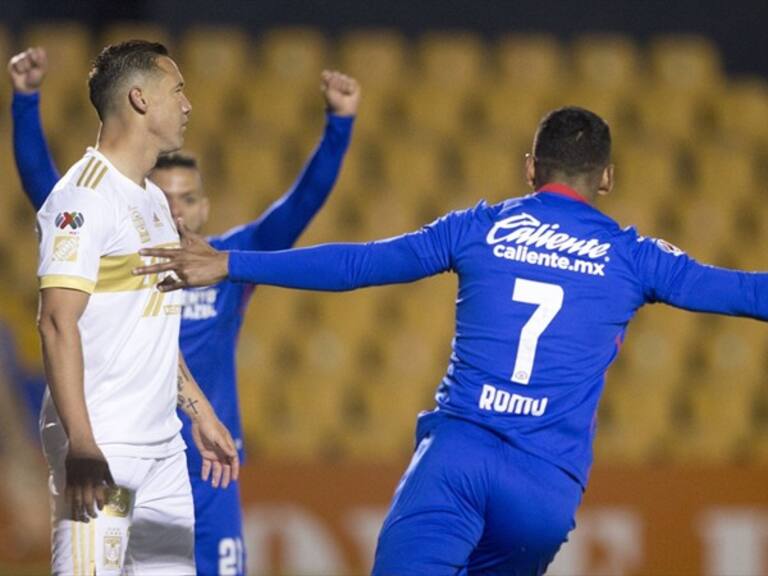 Cruz Azul vs Tigres. Foto: Getty Images