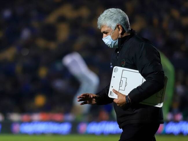 Tuca explota contra la directiva de Tigres