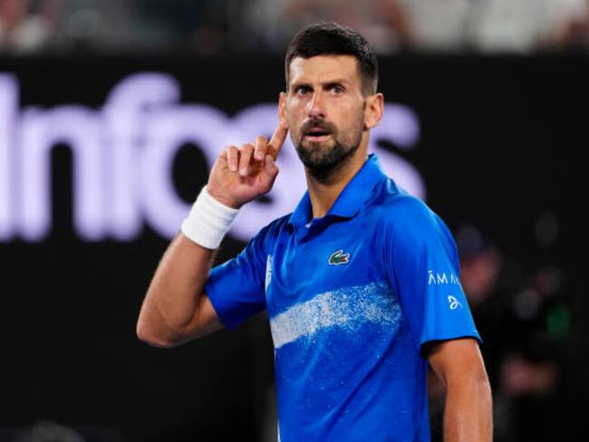 Djokovic vence a Carlos Alcaraz y avanza a semifinales en el Australian Open