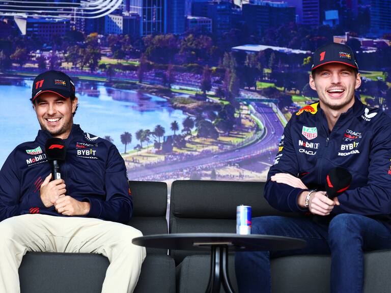 Sergio Pérez y Max Verstappen