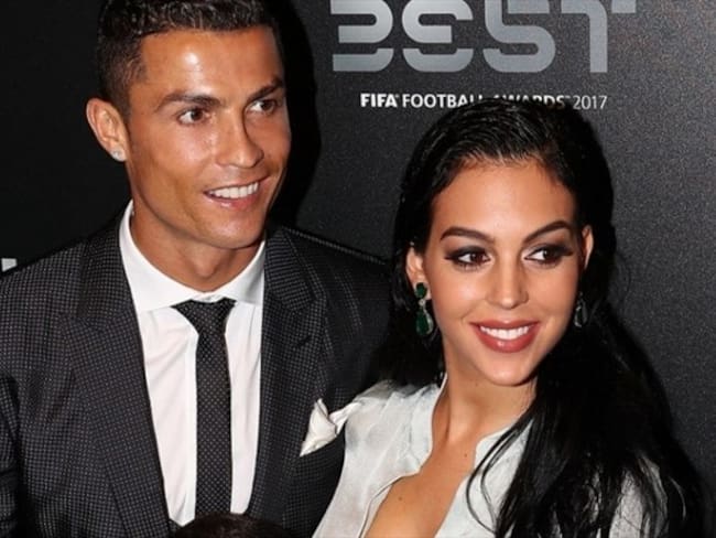 La novia de Cristiano enciende las redes