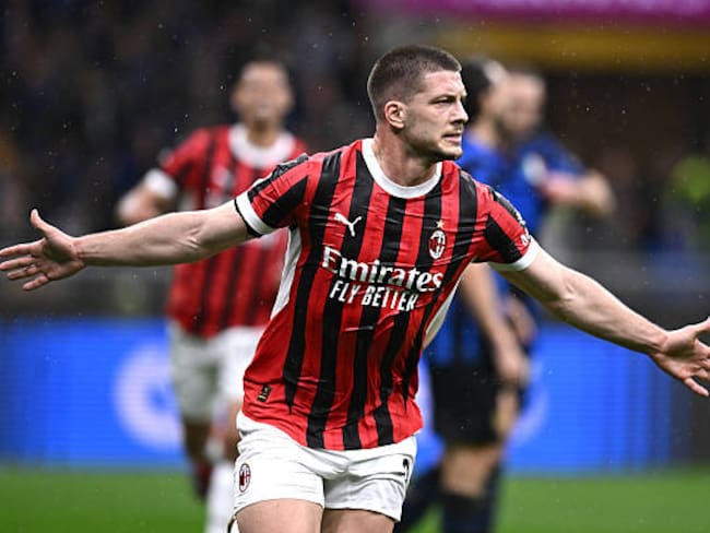 Milan avanza a la final de la Copa Italia tras vencer al Inter; Santiago Giménez no tuvo actividad