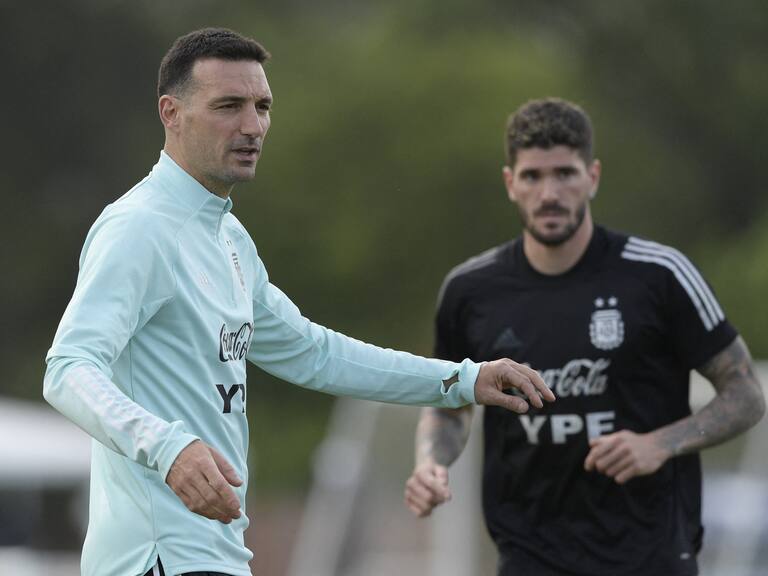 Lionel Scaloni y Rodrigo De Paul.