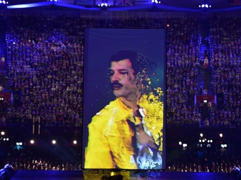 La imagen de Freddie Mercury en un estadio. Foto: Getty Images