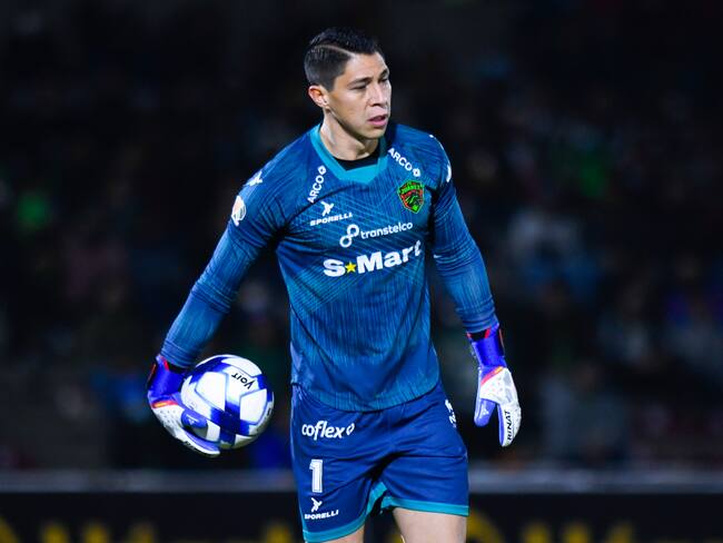 Hugo González, opción para el arco de Pumas