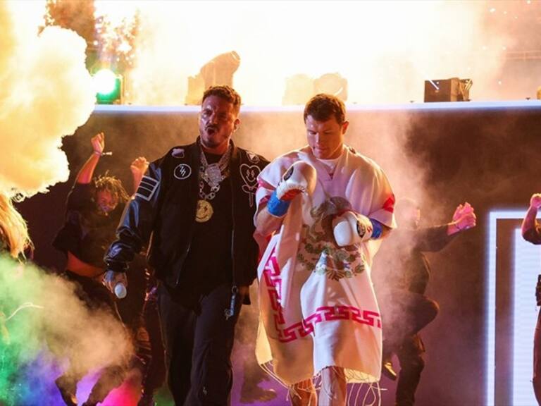 Saúl 'Canelo' Álvarez y J Balvin. Foto: Mexsport