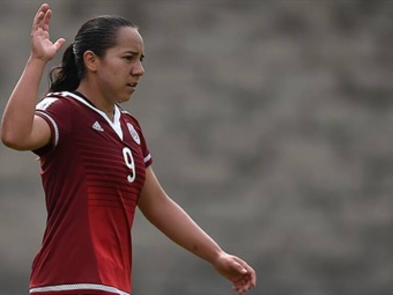 Sacan de la Selección a Charlyn Corral por manifestarse