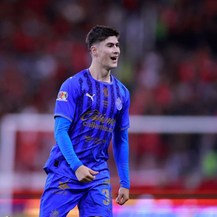 ‘La Hormiga’ González y Ángel Sepúlveda silencian el Jalisco en la victoria de Chivas sobre Atlas