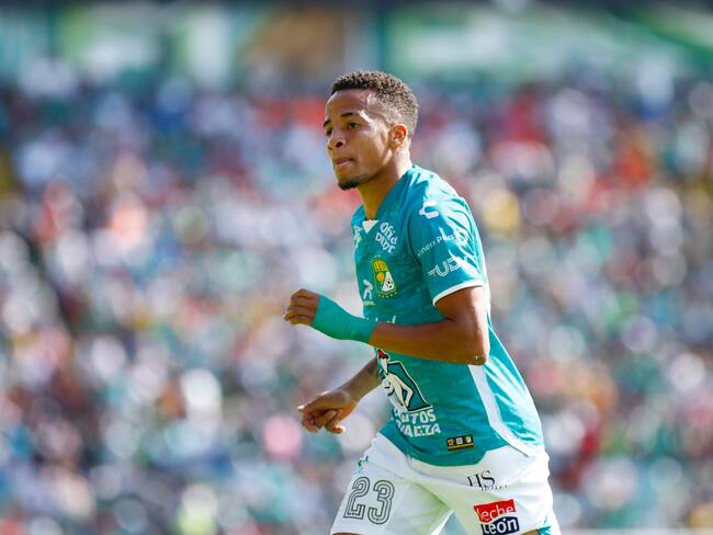 Ecuador va al Mundial; FIFA falla en el caso de Byron Castillo