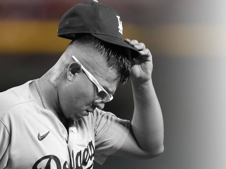 Julio Urías arrestado en Los Angeles
