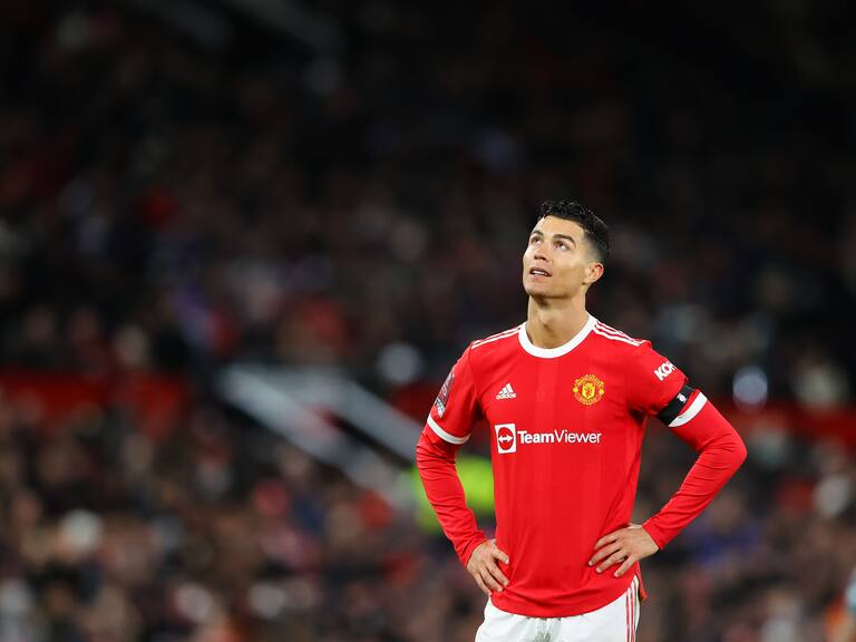 MANCHESTER, ENGLAND - FEBRUARY 04: Cristiano Ronaldo of Manchester United looks dejected during the Emirates FA Cup Fourth Round match between Manchester United and Middlesbrough at Old Trafford on February 04, 2022 in Manchester, England. (Photo by James Gill - Danehouse/Getty Images)