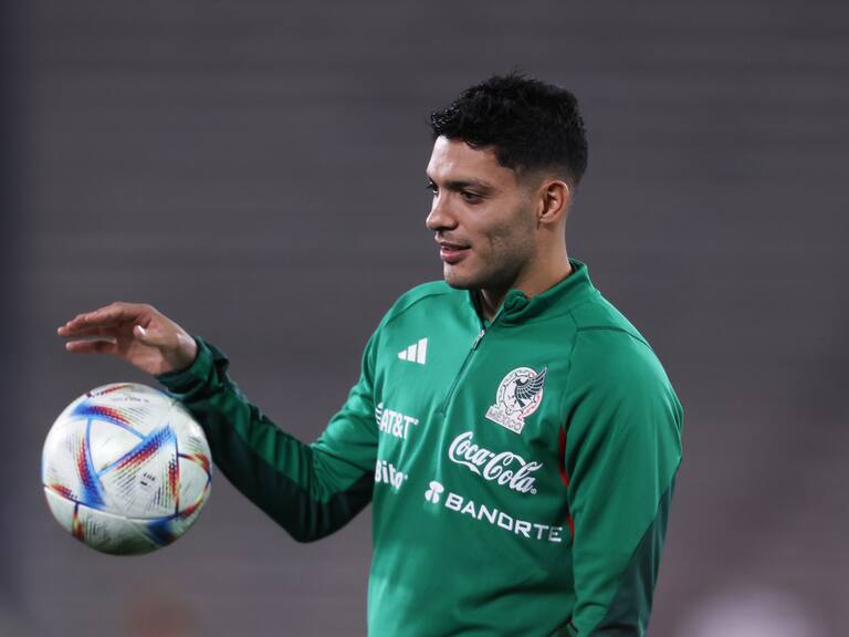 Raúl Jiménez podría quedarse sin Mundial debido a una pubalgia