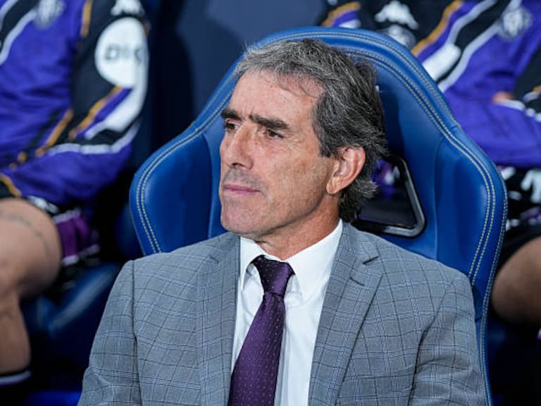 Guillermo Almada se despide del Real Valladolid tras 19 partidos en Segunda División