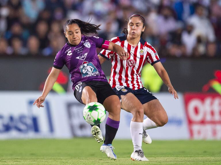 Chivas y Pachuca en busca de levantar el título de la Liga MX Femenil