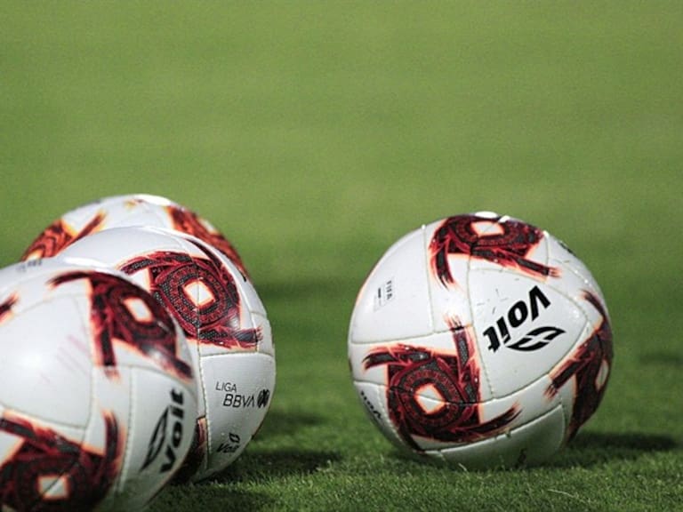 Balones de la Liga Mx . Foto: Mexsport