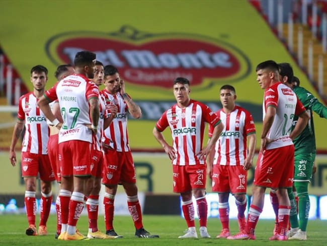 Necaxa quedó prácticamente eliminado del torneo: 0-0 con Querétaro