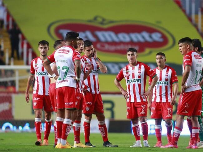 Necaxa quedó prácticamente eliminado del torneo: 0-0 con Querétaro