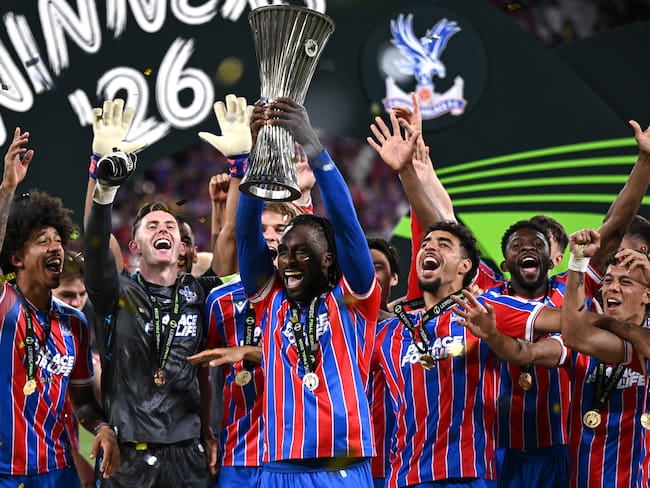 Crystal Palace vs Rayo Vallecano resultado final Conference League 2026: Mateta decide la final 1-0 en Leipzig