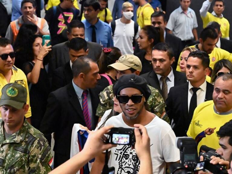 Ronaldinho se encuentra en prisión en Paraguay . Foto: Getty Images