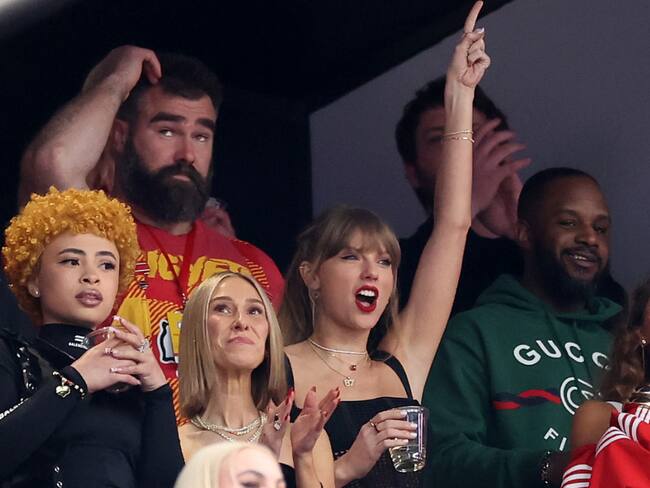 Taylor Swift se roba las cámaras en el Super Bowl LVIII 