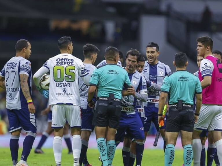 Fernando Guerrero recibió reclamos del Pachuca . Foto: Mexsport