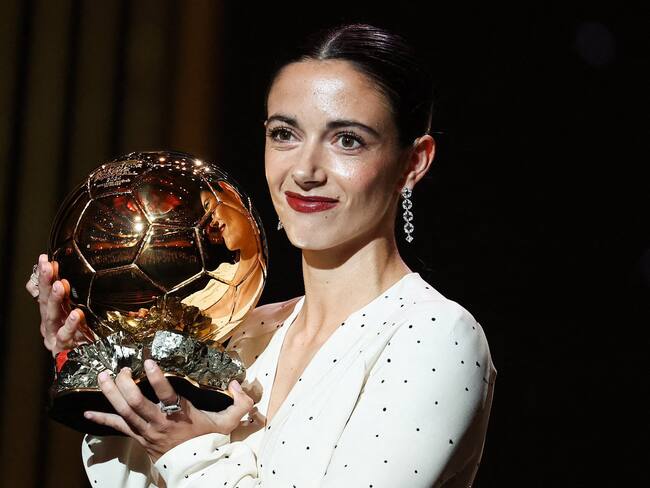 Aitana Bonmanti vuelve a ganar el Balón de Oro como mejor jugadora del mundo