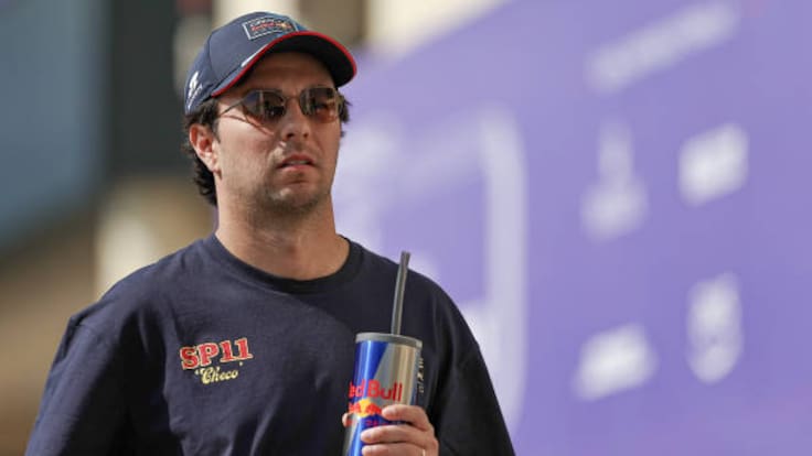 Checo Pérez regresa a las pistas con Cadillac en su primera prueba en Imola