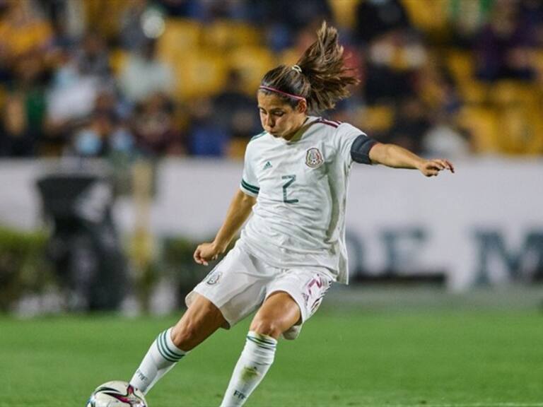 La capitana Kenti Robles no escondió su tristeza por el accionar de México. Foto: MexSport