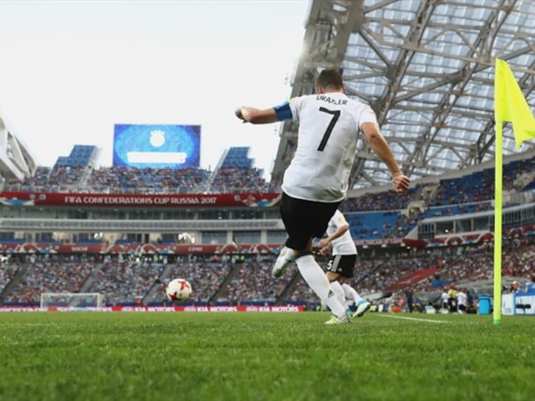 Draxler en un tiro de esquina. Foto: Getty images