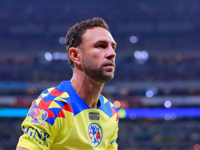 América despide a Miguel Layún, tras su retiro de las canchas