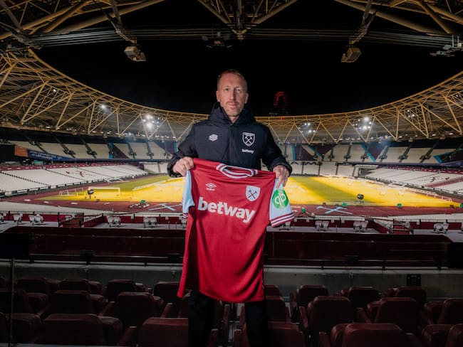Graham Potter es nuevo Director Técnico del West Ham