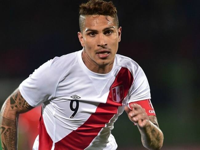 Rivales de Perú piden a la FIFA levantar suspensión sobre Paolo Guerrero