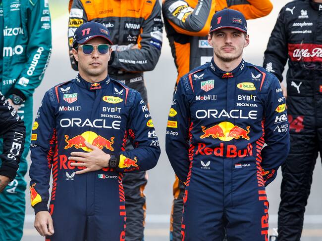 Checo Pérez: Vax Verstappen menosprecia al piloto mexicano, lo compara de Fernando Alonso
