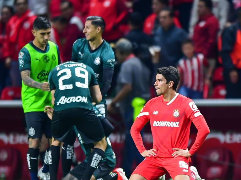 Chivas a domicilio elimina a Toluca y sella boleto a semifinales