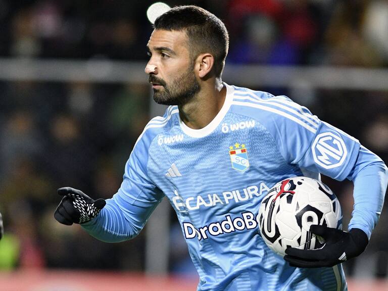 Martín Cauteruccio mantiene con éxito su racha goleadora con Sporting Cristal