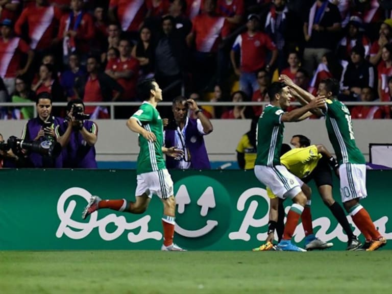 México festejando un gol en la eliminatoria. Foto: Getty Images