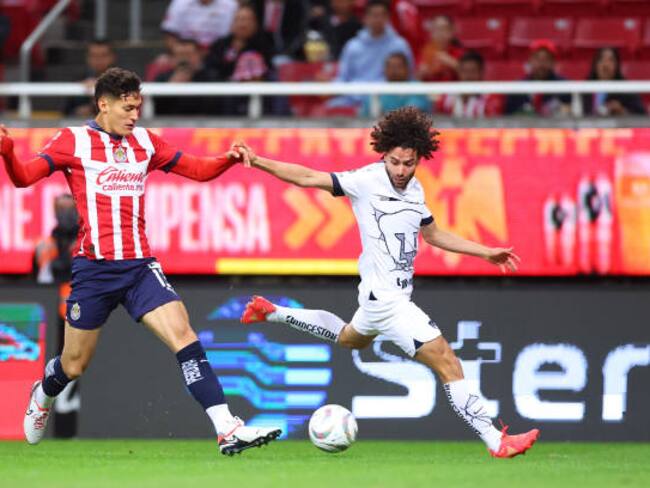 Chivas derrotó por la mínima a Pumas en la Ida de los Cuartos de Final