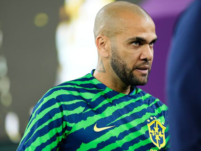 Dani Alves: Joana Sanz se ‘olvida’ de él, su exesposa lo visitó en prisión y ella se fue a Dubai