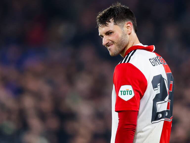 Santiago Gimenez podría quedar campeón con el Feyenoord