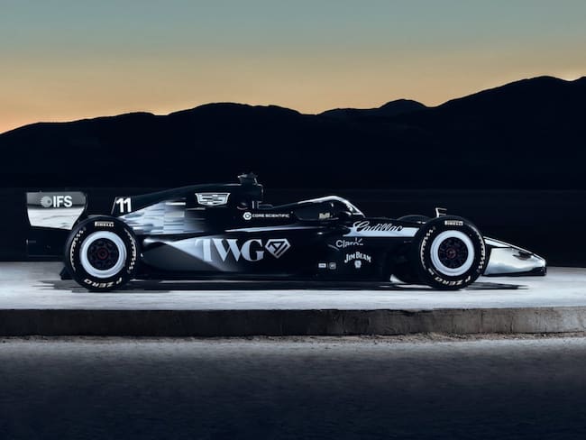 ¡Espectacular! Así luce el nuevo Cadillac de Checo Pérez que debutó en Bahrein tras el Super Bowl LX