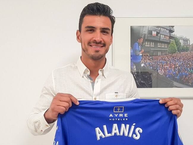 Oswaldo Alanis es presentado con su nuevo club
