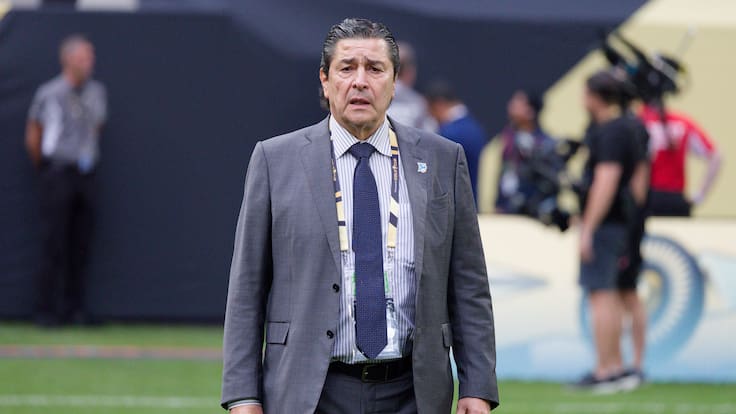 Luis Fernando Tena seguirá como técnico de la Selección de Guatemala pese a rumores y preocupación por su salud