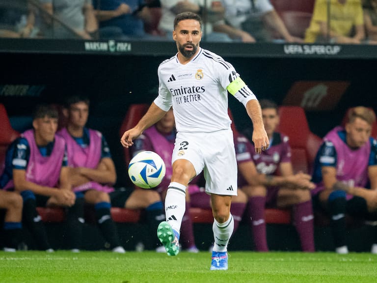 Dani Carvajal saldría del Real Madrid: El histórico lateral busca equipo para la temporada 2026