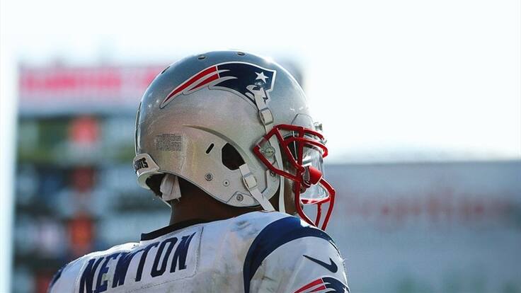 Cam Newton llega a los Patriots