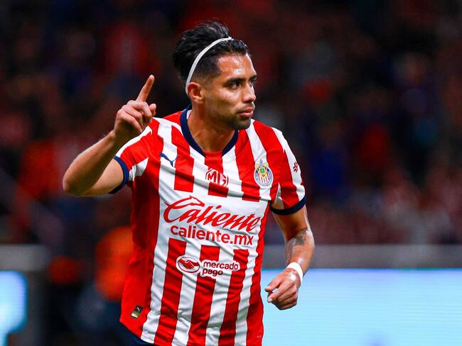 Chivas y Rayados se dividen unidades en la Jornada 10 de Liga MX incluida polémica arbitral