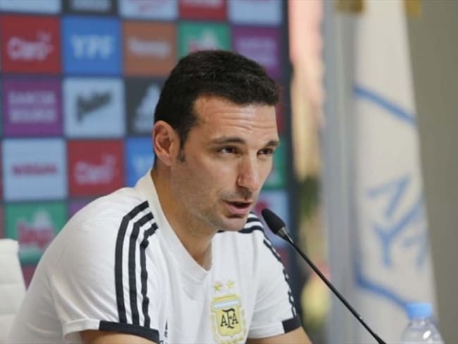 Argentina adelanta su once para enfrentar a México