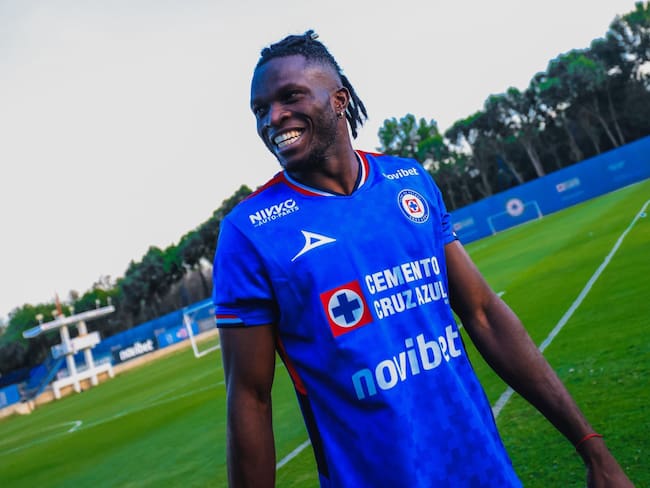 Cruz Azul suma potencia ofensiva con el fichaje de Christian Ebere