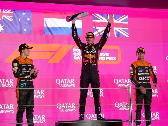 Max Verstappen triunfó en el GP de Qatar y es tricampeón de la F1; Checo no pudo subir al podio